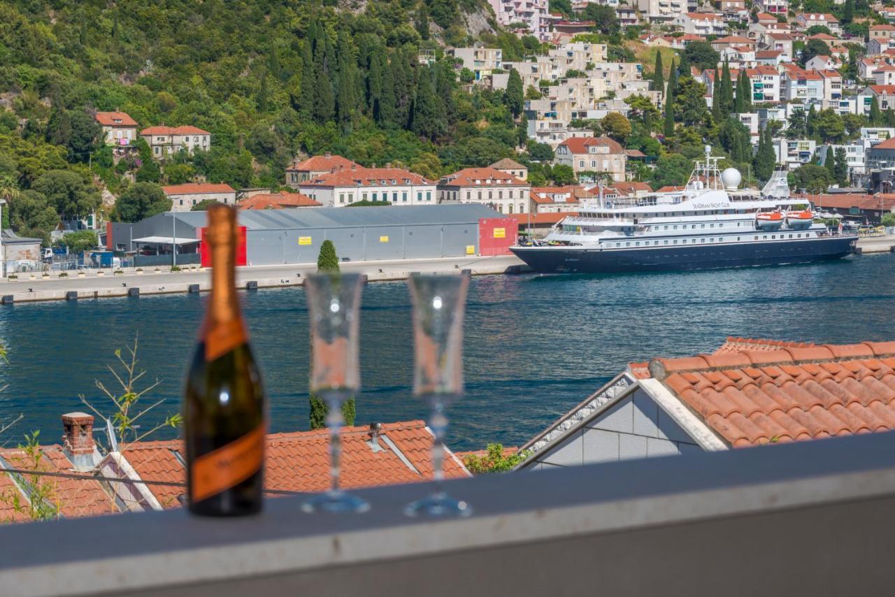 Oyo Deluxe Apartments Dubrovnik Exterior photo
